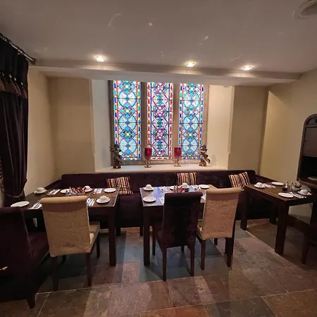 فندق An Grianan