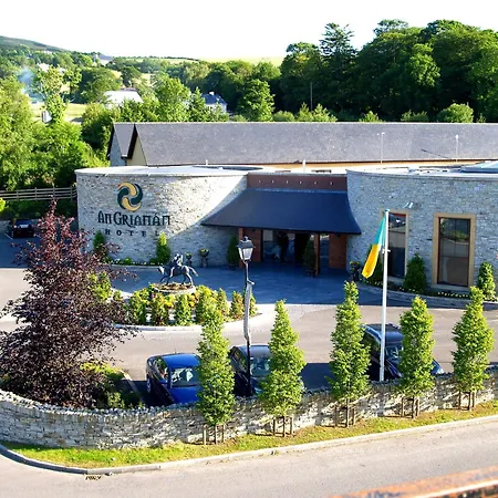 فندق An Grianan